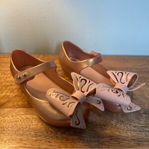 Mini Melissa Rose Gold Pink Peep Toe Mary Jane Flats with Pink Bows Size 10